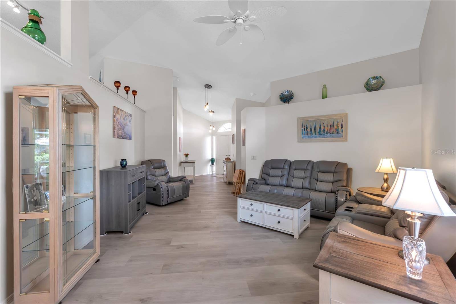 6404 STONE RIVER RD, Bradenton, FL 34203