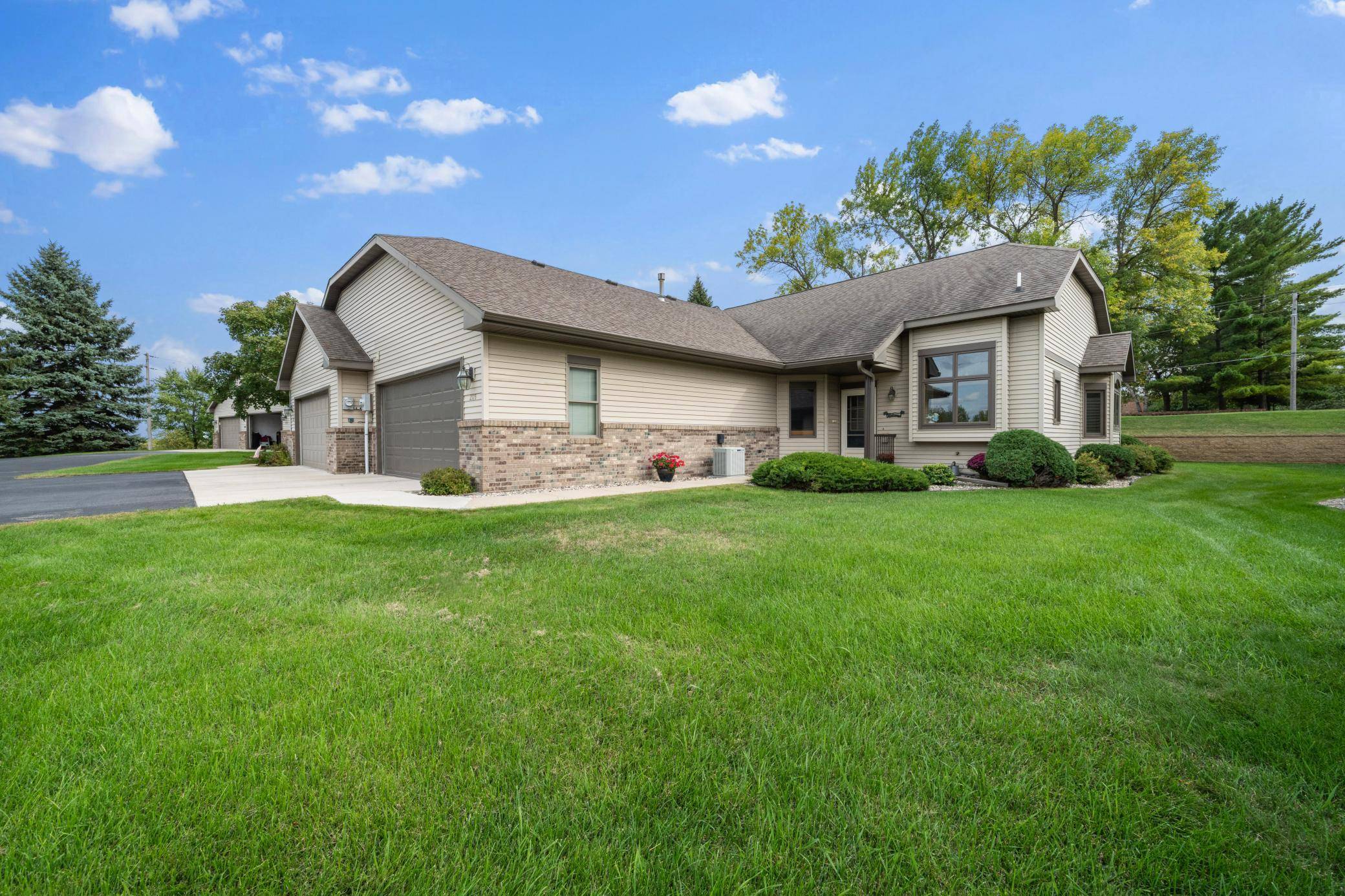 2115 6th AVE E, Alexandria, MN 56308