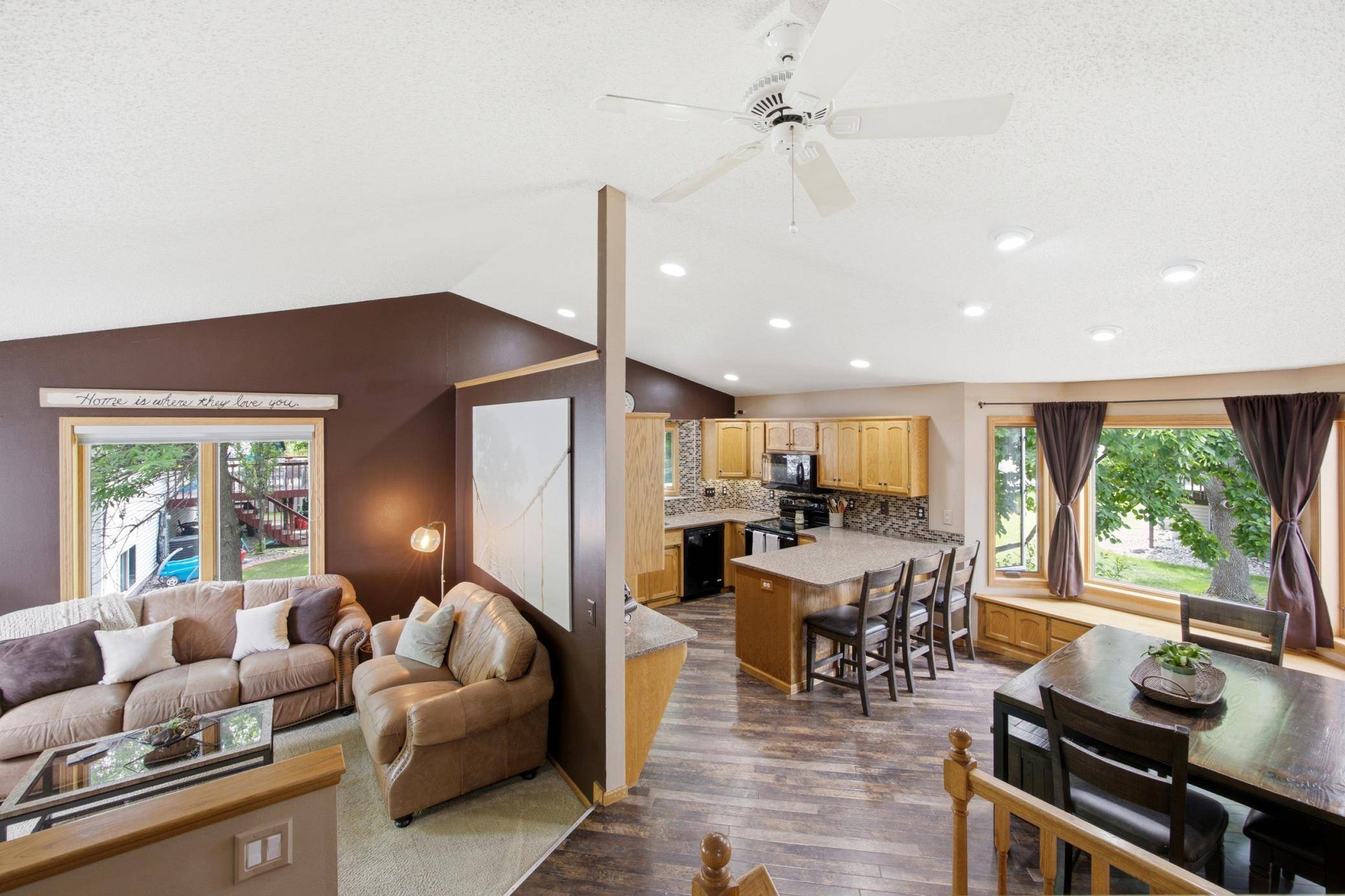 1709 33 1/2 ST S, Moorhead, MN 56560