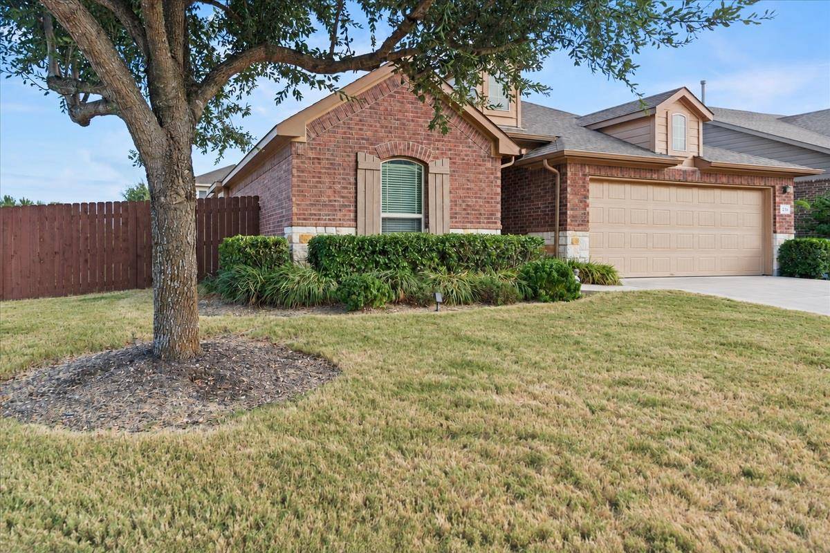 236 Fletcher BND, Buda, TX 78610