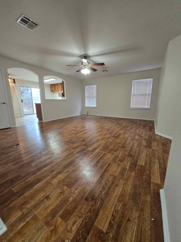 12709 Sky Harbor DR, Del Valle, TX 78617