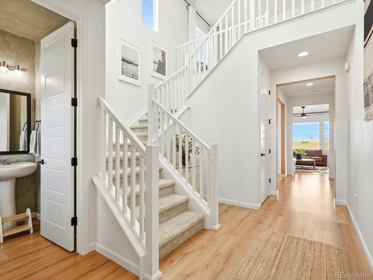 192 N Patsburg, Aurora, CO 80018
