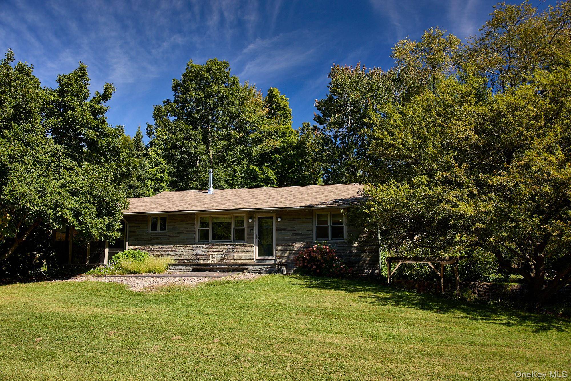 17 Amato LN #Hasbrouck Pl, Highland, NY 12528