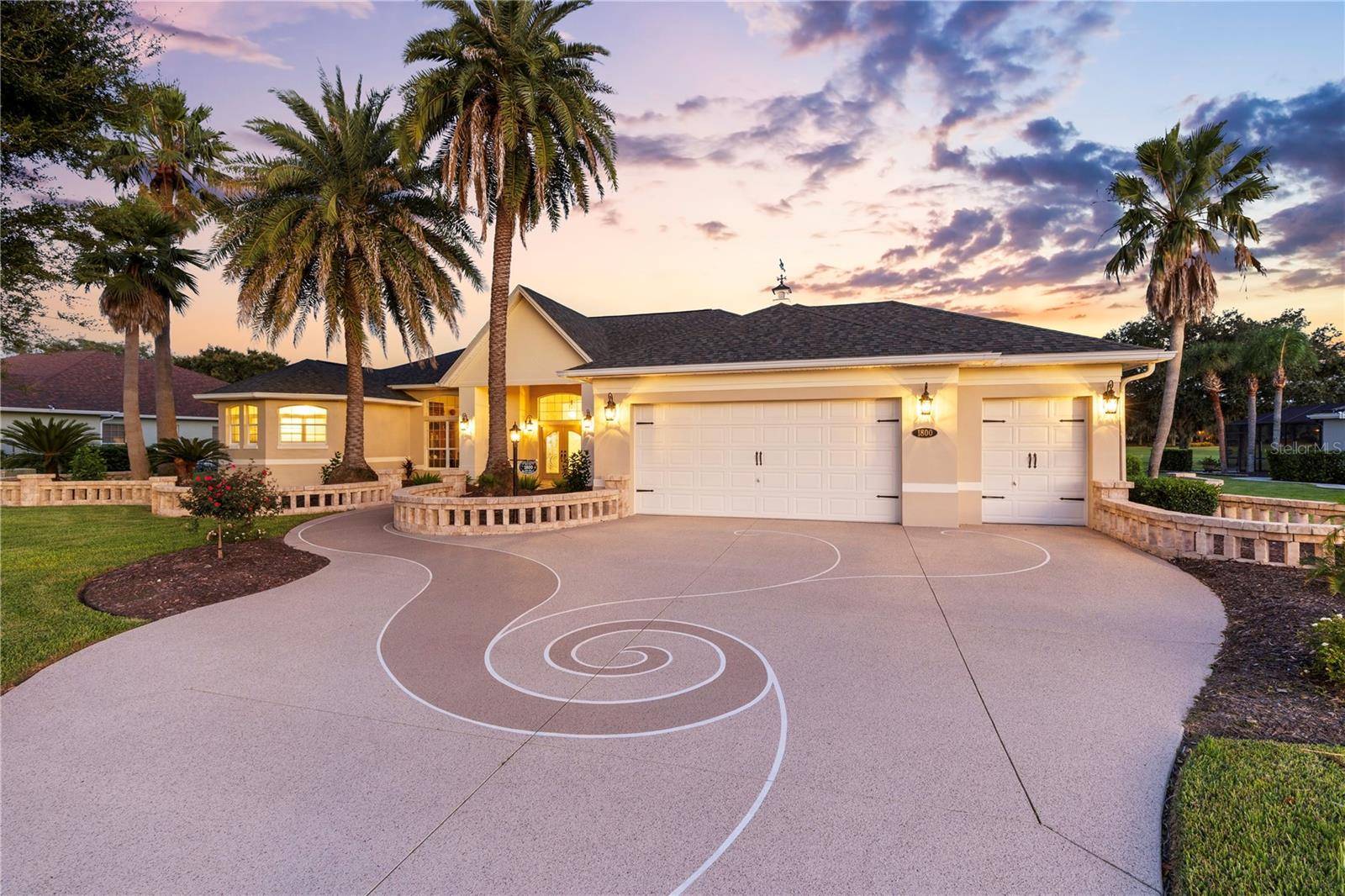 1800 ST. JAMES CIRCLE ST, The Villages, FL 32162