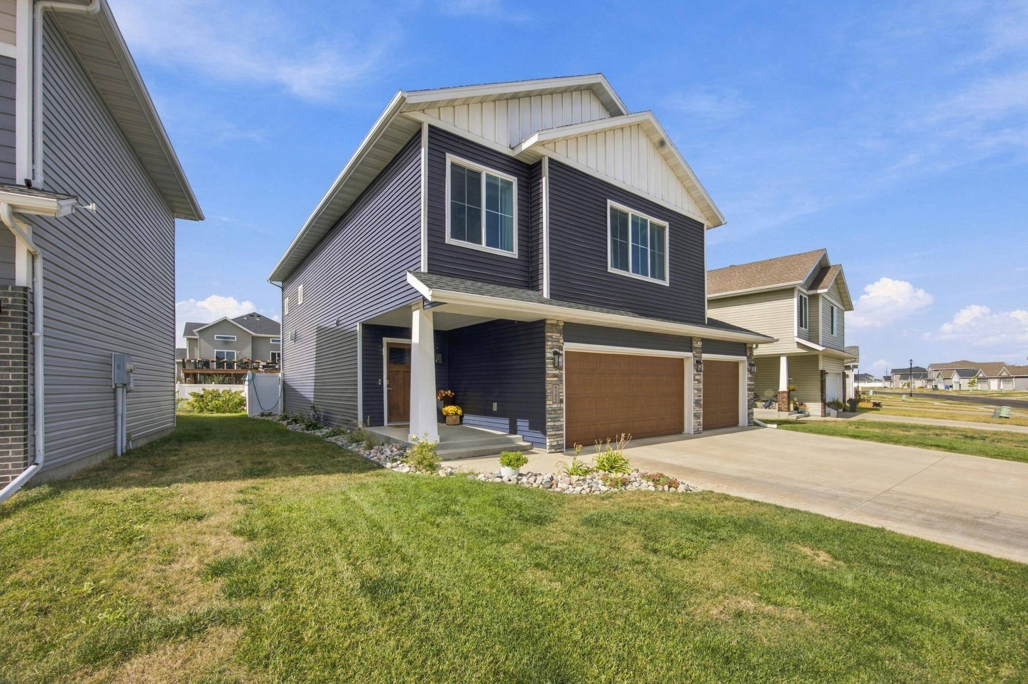 6183 58th ST S, Fargo, ND 58104