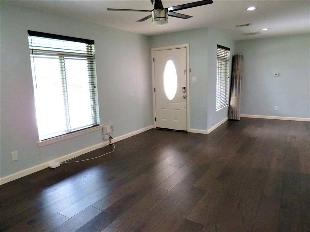 1026 Thomas Street, Denton, TX 76201