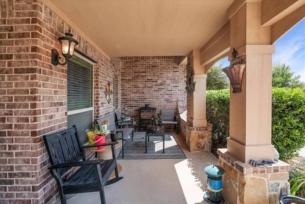 4332 Sweet Clover Lane, Fort Worth, TX 76036