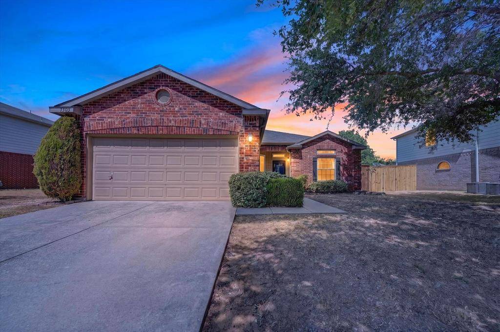 1305 Eagle Wing Lane, Denton, TX 76210
