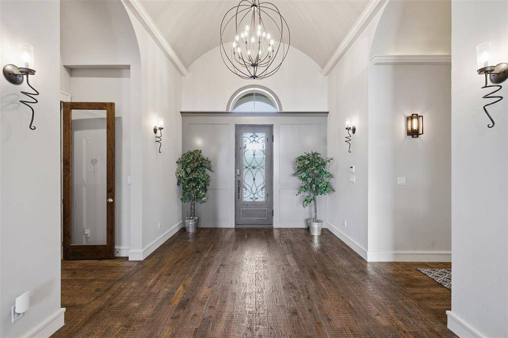 402 Appaloosa Run, Argyle, TX 76226