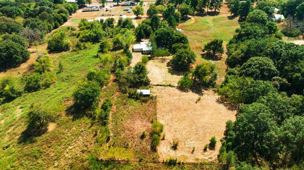 148 County Road 35950, Arthur City, TX 75411