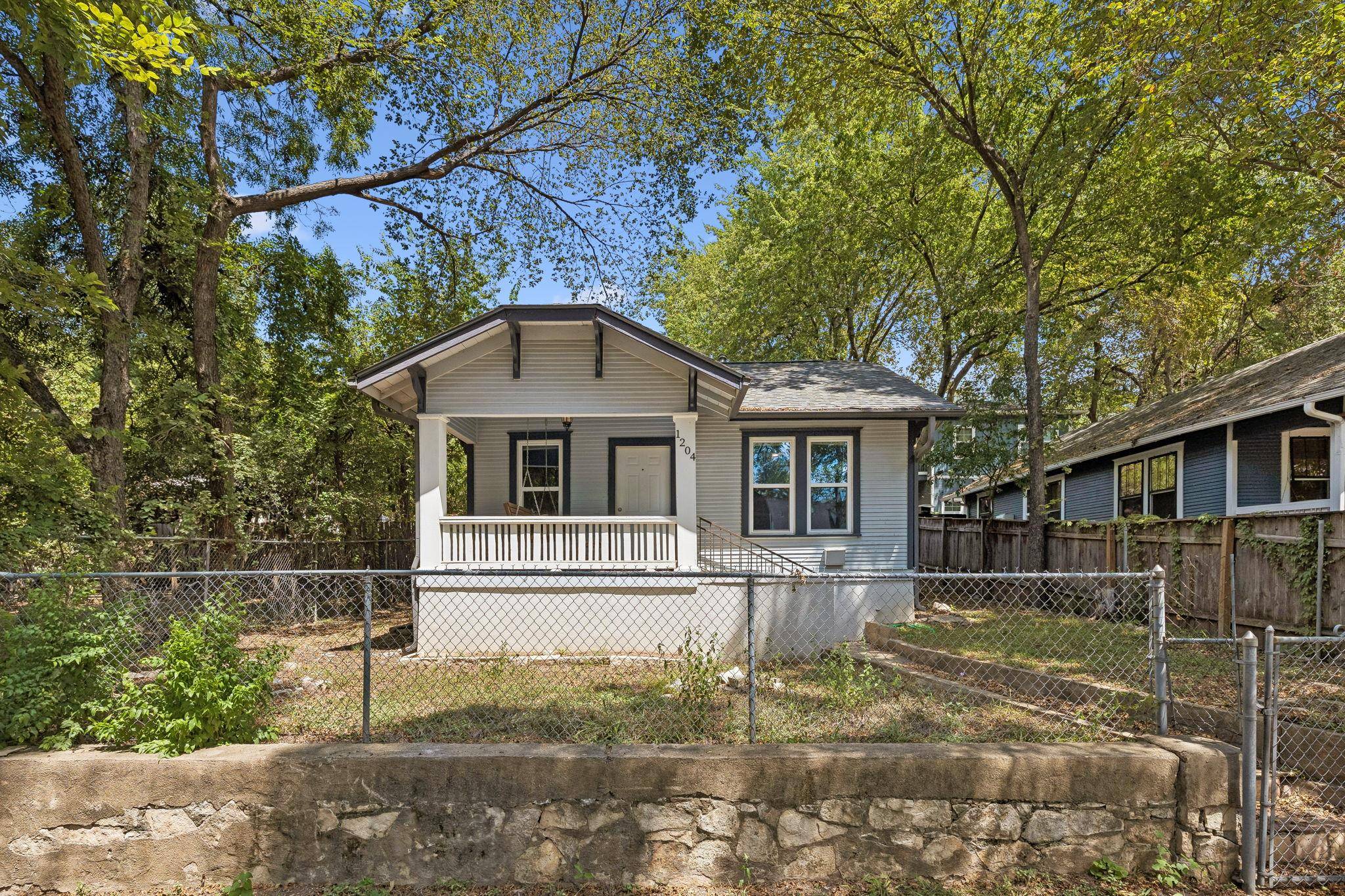 1204 Taylor ST, Austin, TX 78702