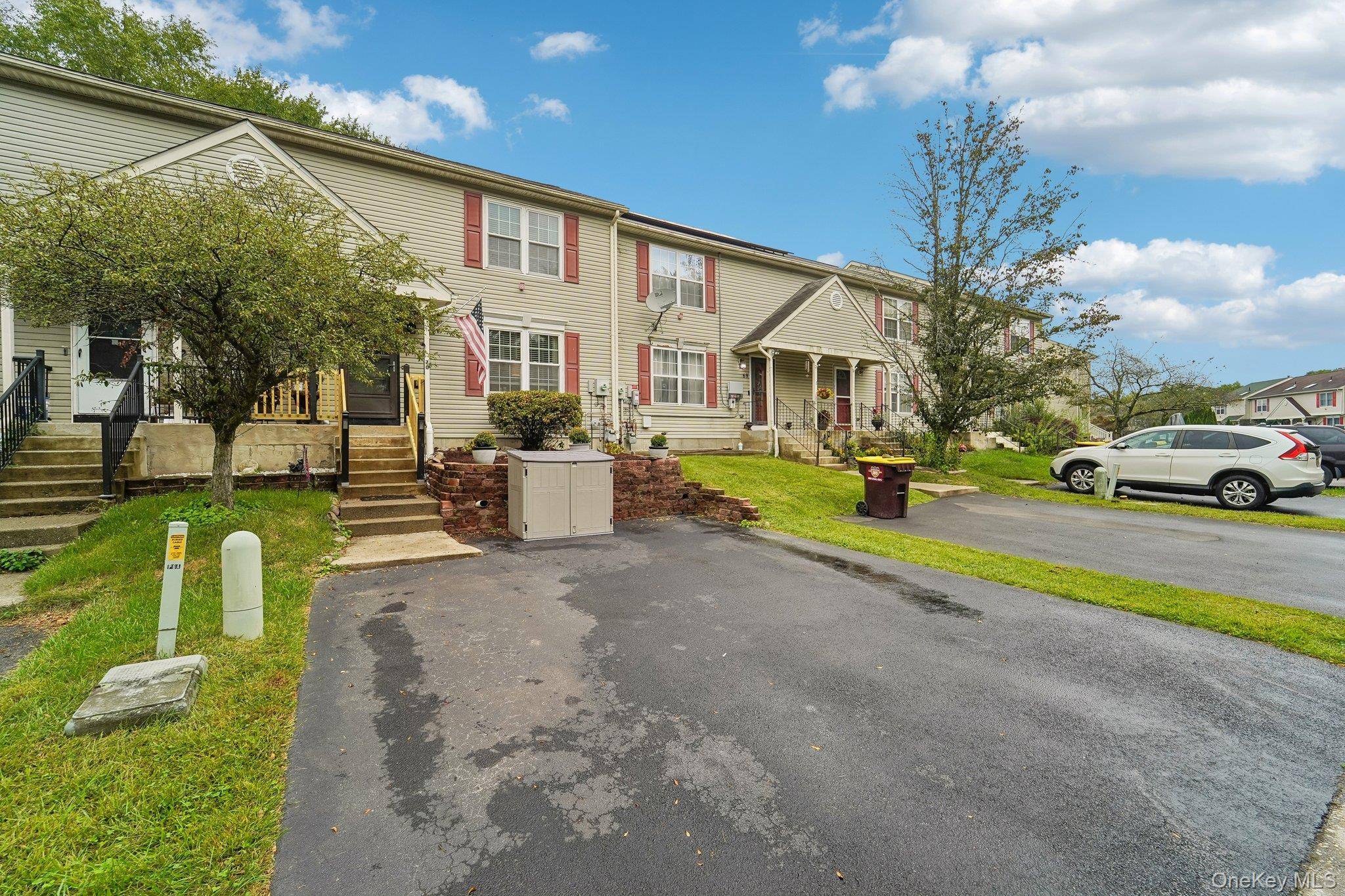 70 Darin RD, Warwick, NY 10990