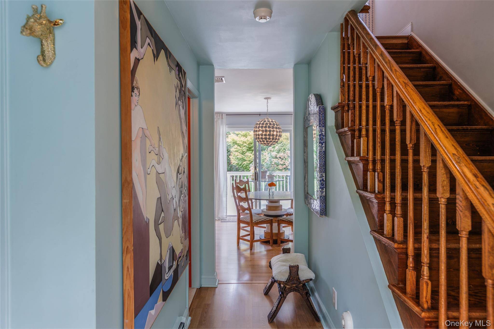 385 Main ST, East Setauket, NY 11733