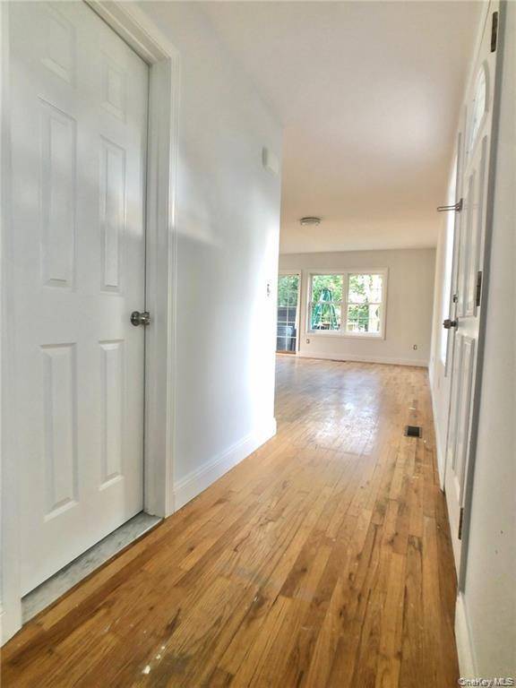 182 Lincoln AVE #1, New Rochelle, NY 10801