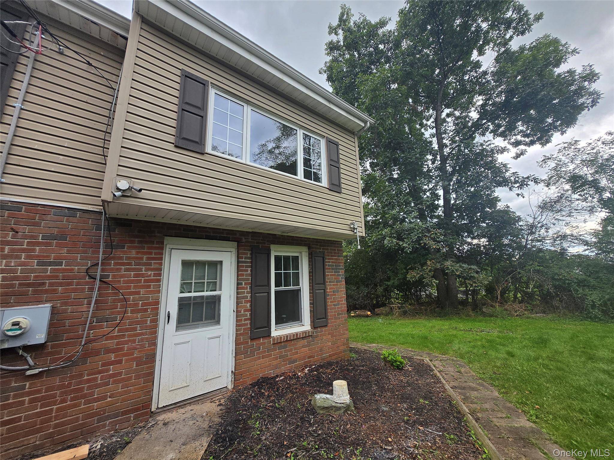 279 Reservoir RD #2, Goshen, NY 10924