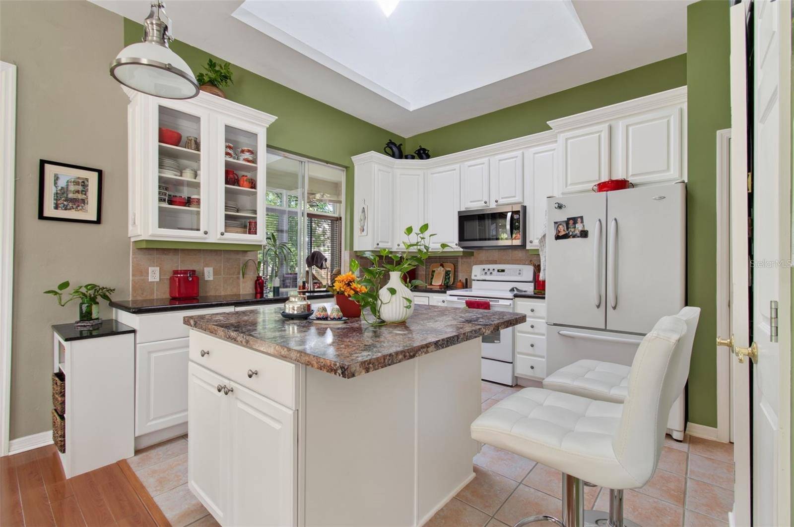 9438 SW 39TH AVE, Gainesville, FL 32608