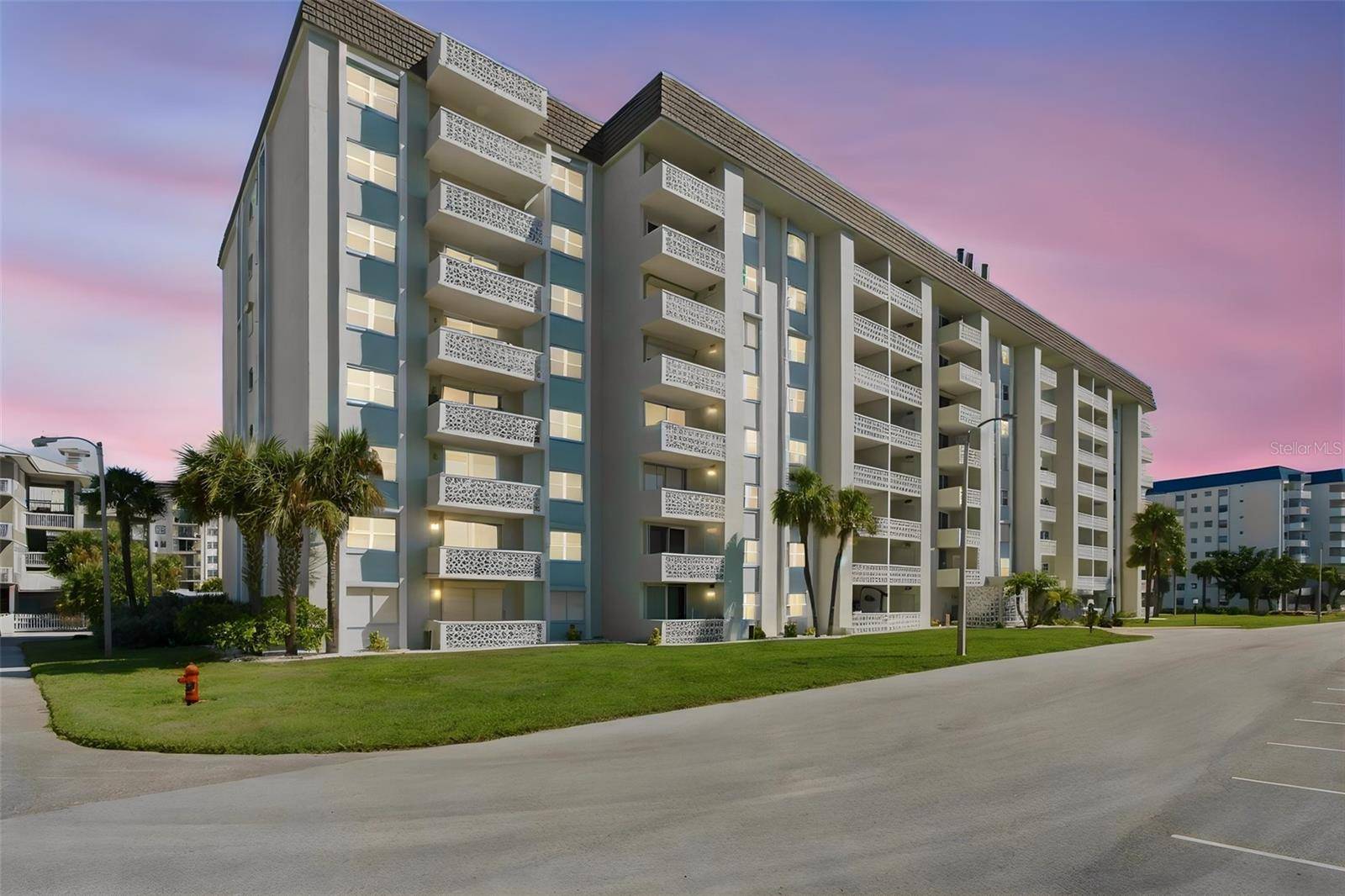 9 FORBES PL #412, Dunedin, FL 34698