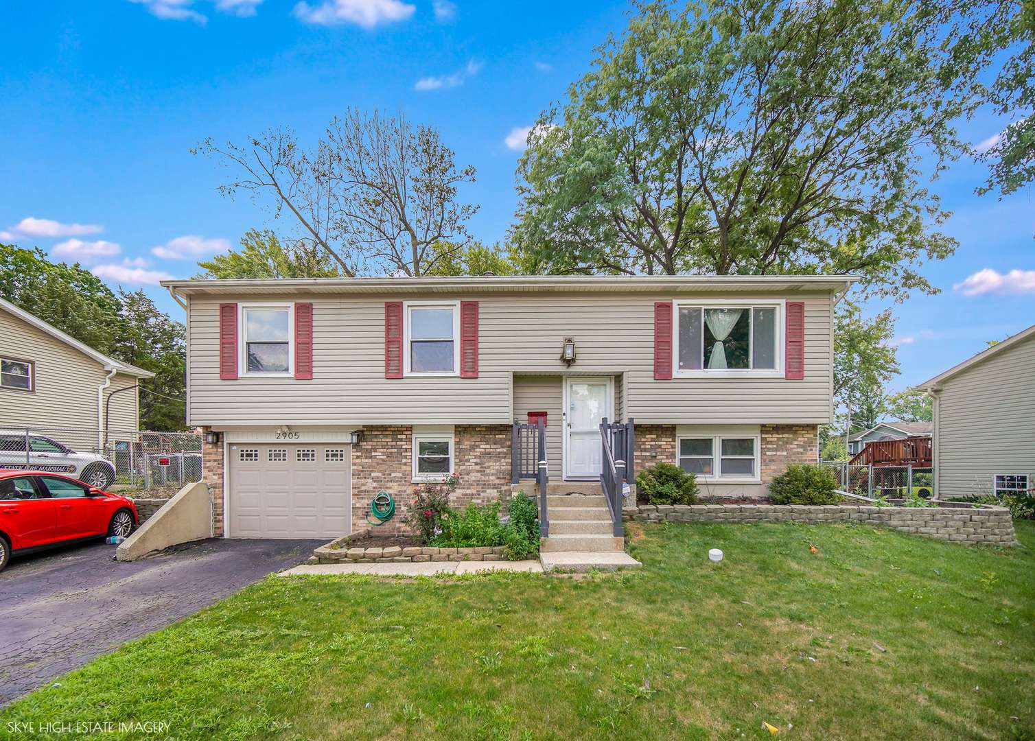 2905 EDGEWOOD Pkwy, Woodridge, IL 60517