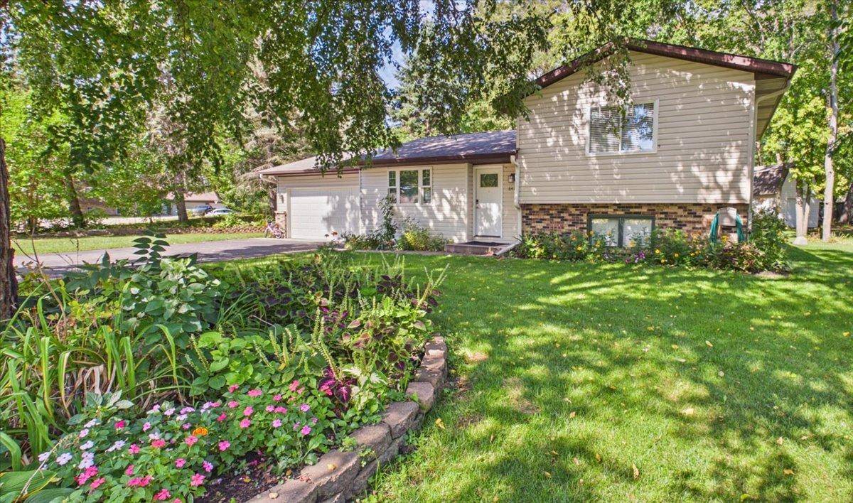 6479 Tomahawk TRL, Lino Lakes, MN 55014