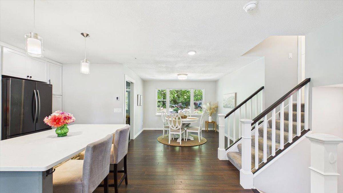 6479 Tomahawk TRL, Lino Lakes, MN 55014