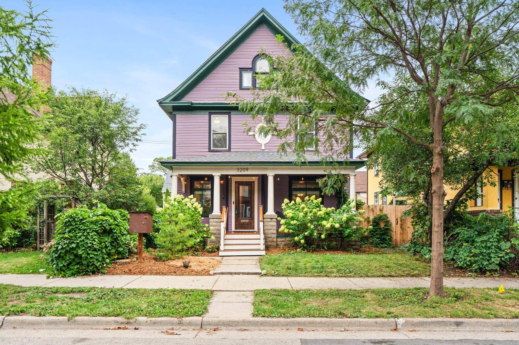 3209 Columbus AVE, Minneapolis, MN 55407