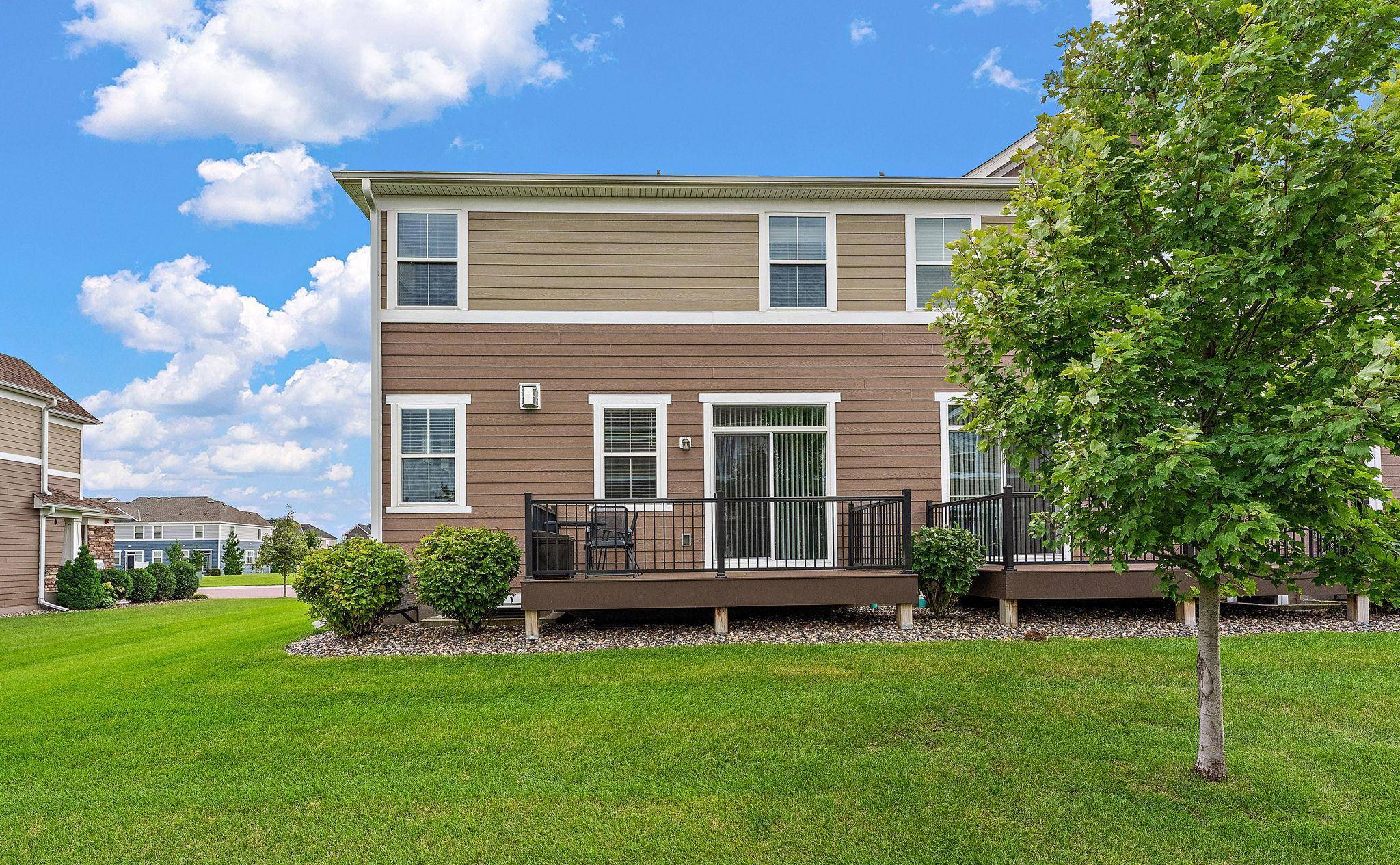 18328 Glastonbury, Lakeville, MN 55044