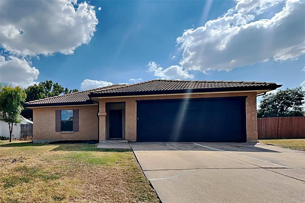 4112 Nandina Court, Fort Worth, TX 76137