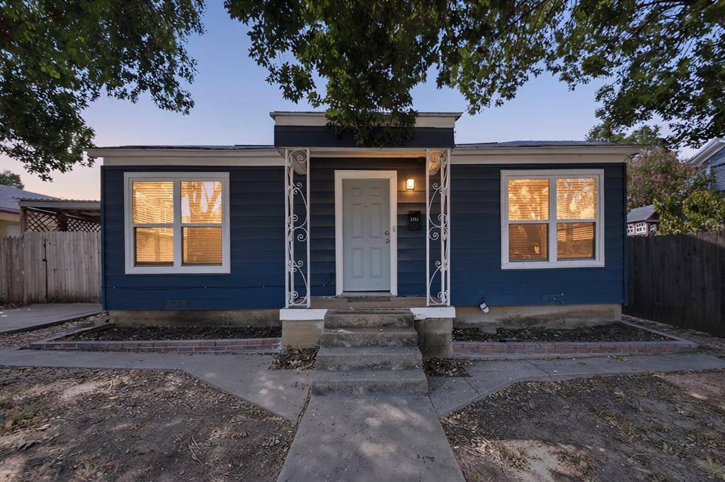 2304 Ryan Avenue, Fort Worth, TX 76110