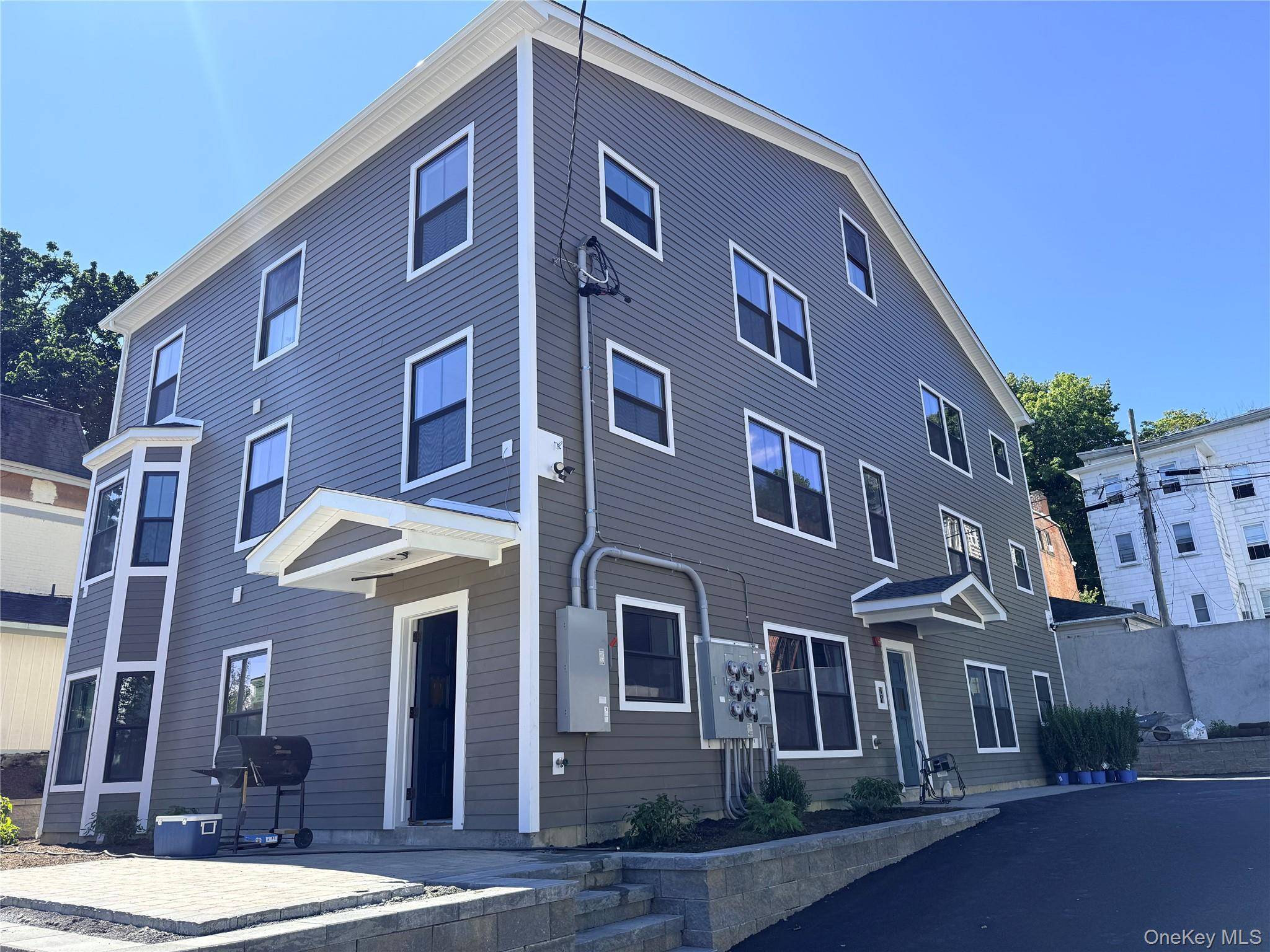 133 N Miller ST #1A, Newburgh, NY 12550