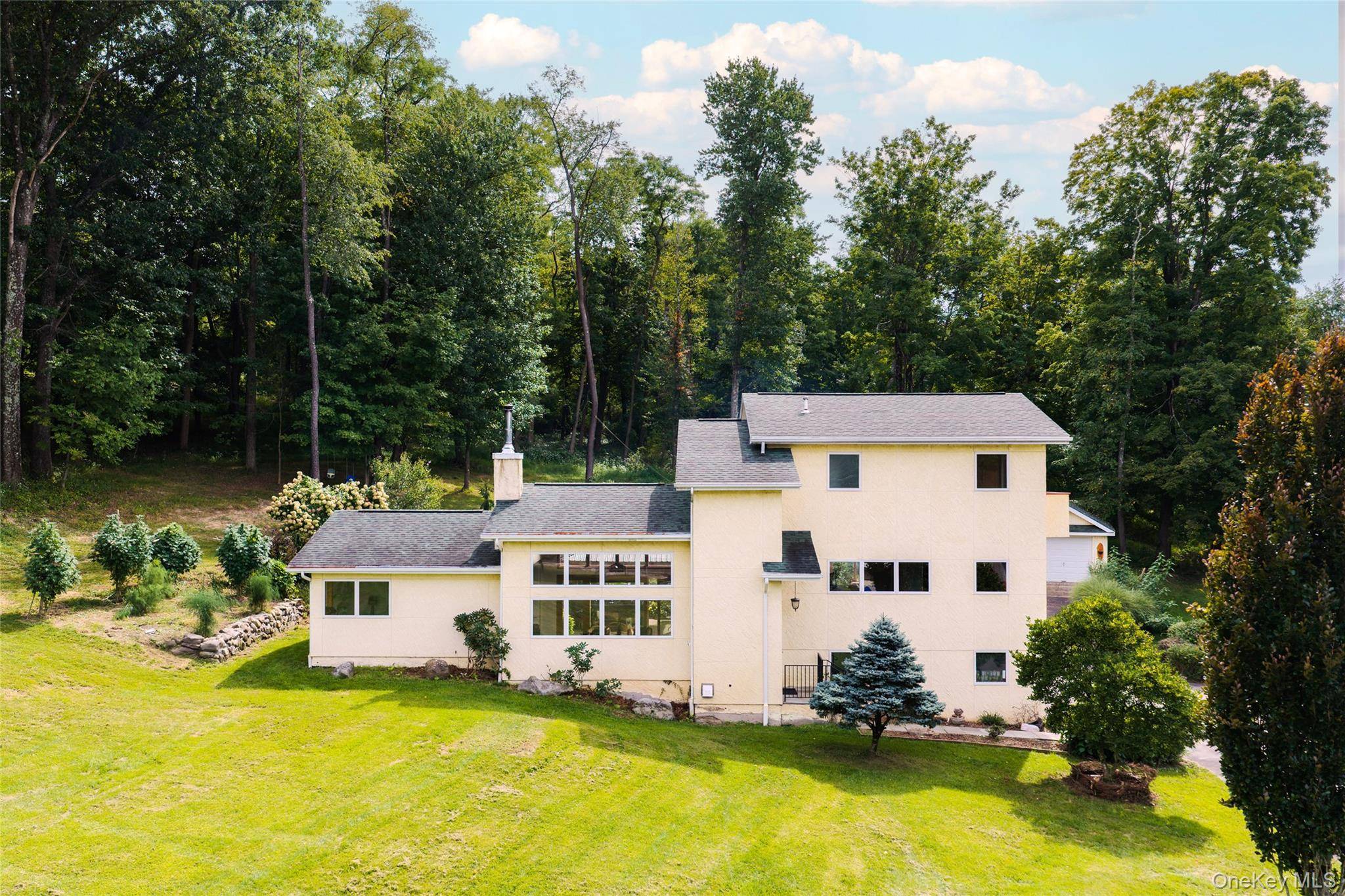 428 Lucas Avenue EXT, Kingston, NY 12401