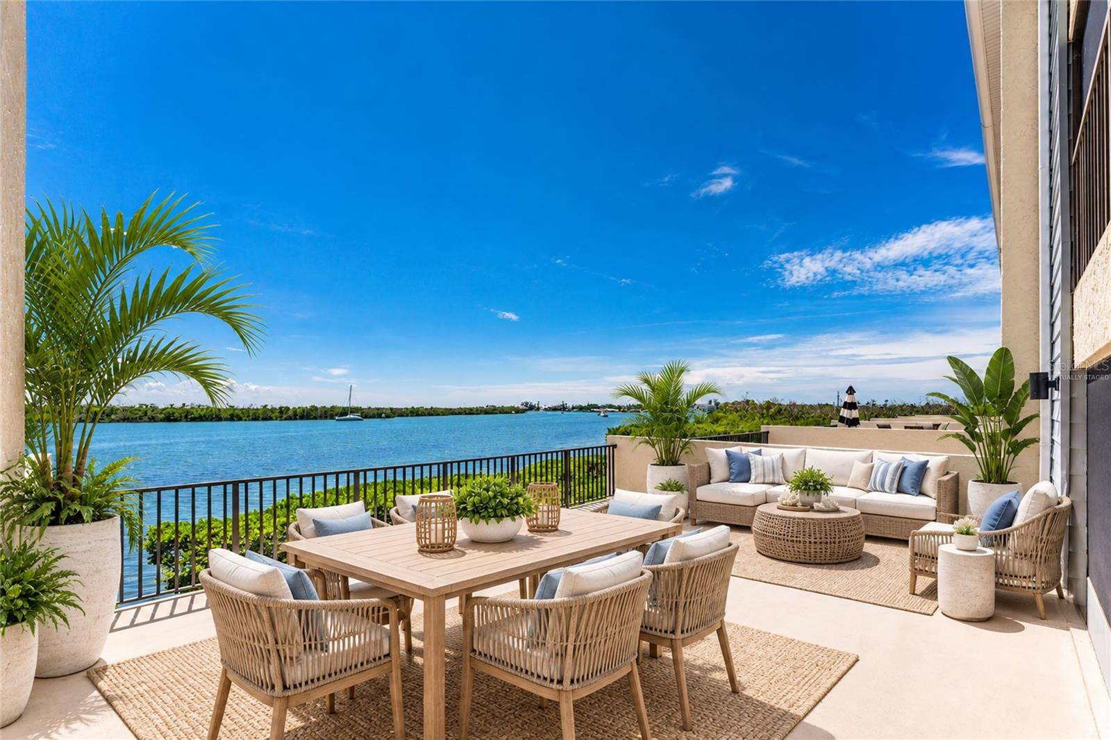 1751 BEACH RD #202, Englewood, FL 34223