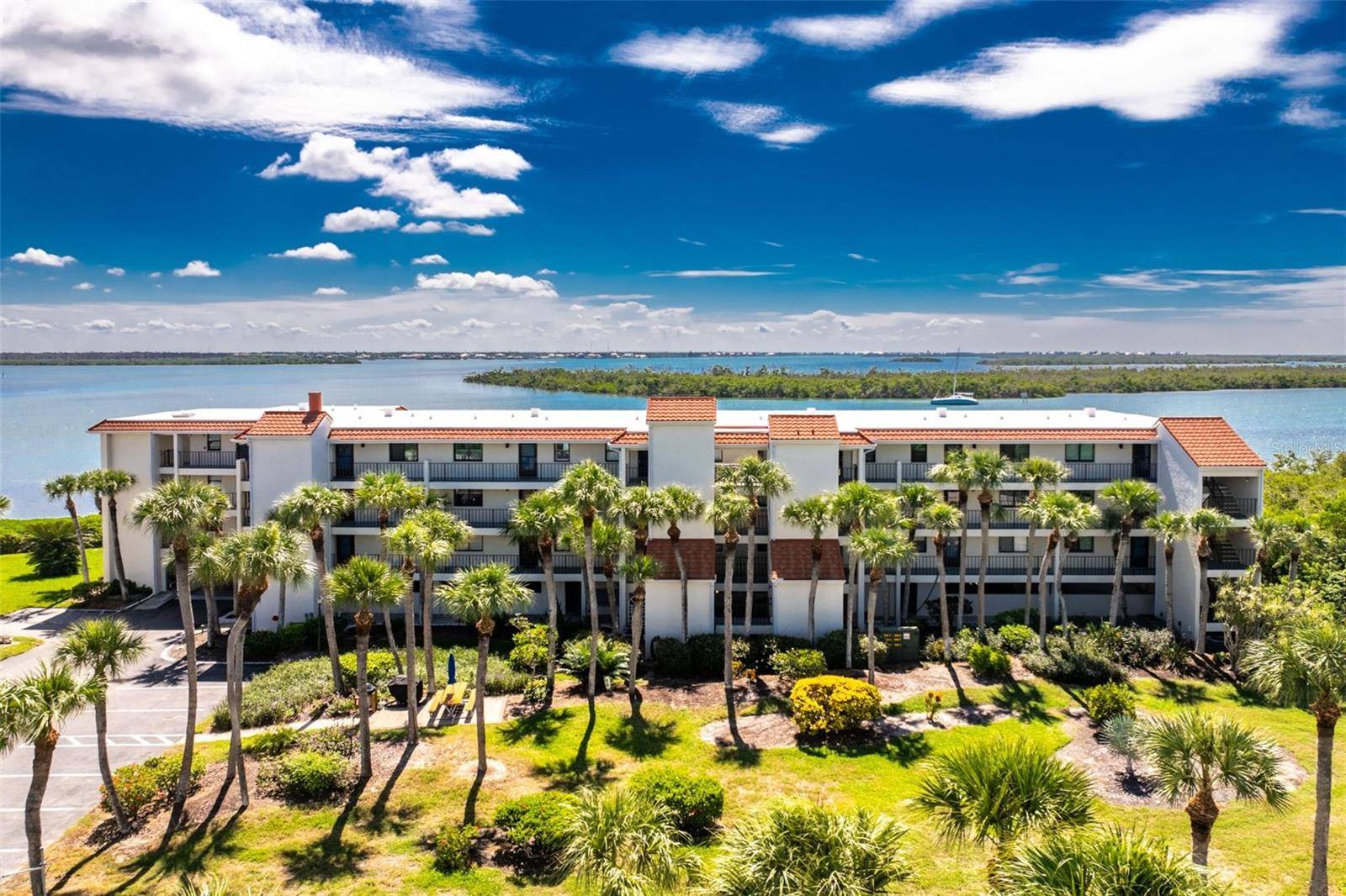 1751 BEACH RD #202, Englewood, FL 34223