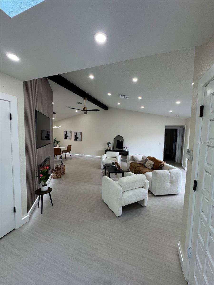 10276 ELGIN BLVD, Spring Hill, FL 34608