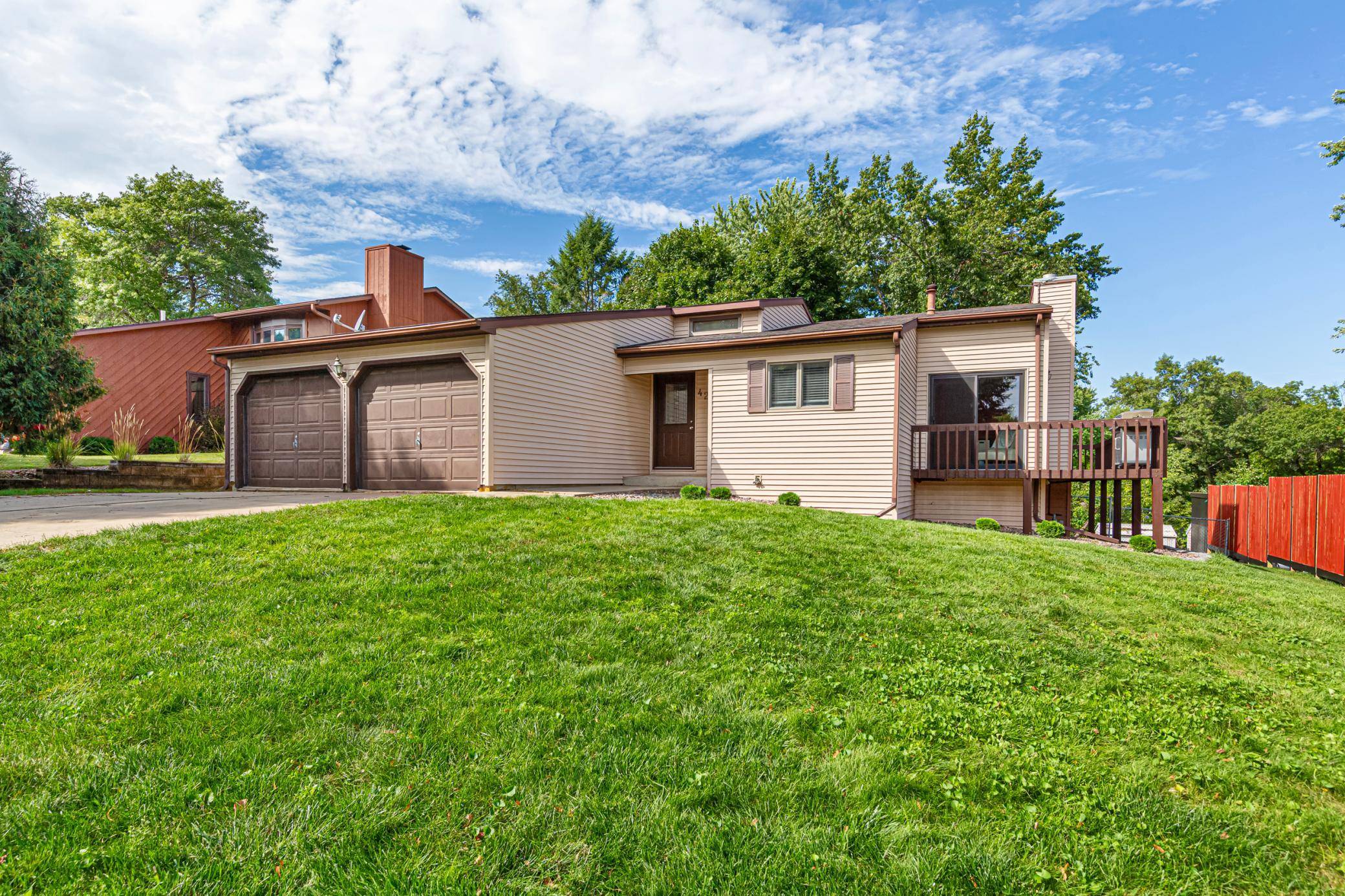 4239 1st ST NW, Rochester, MN 55901