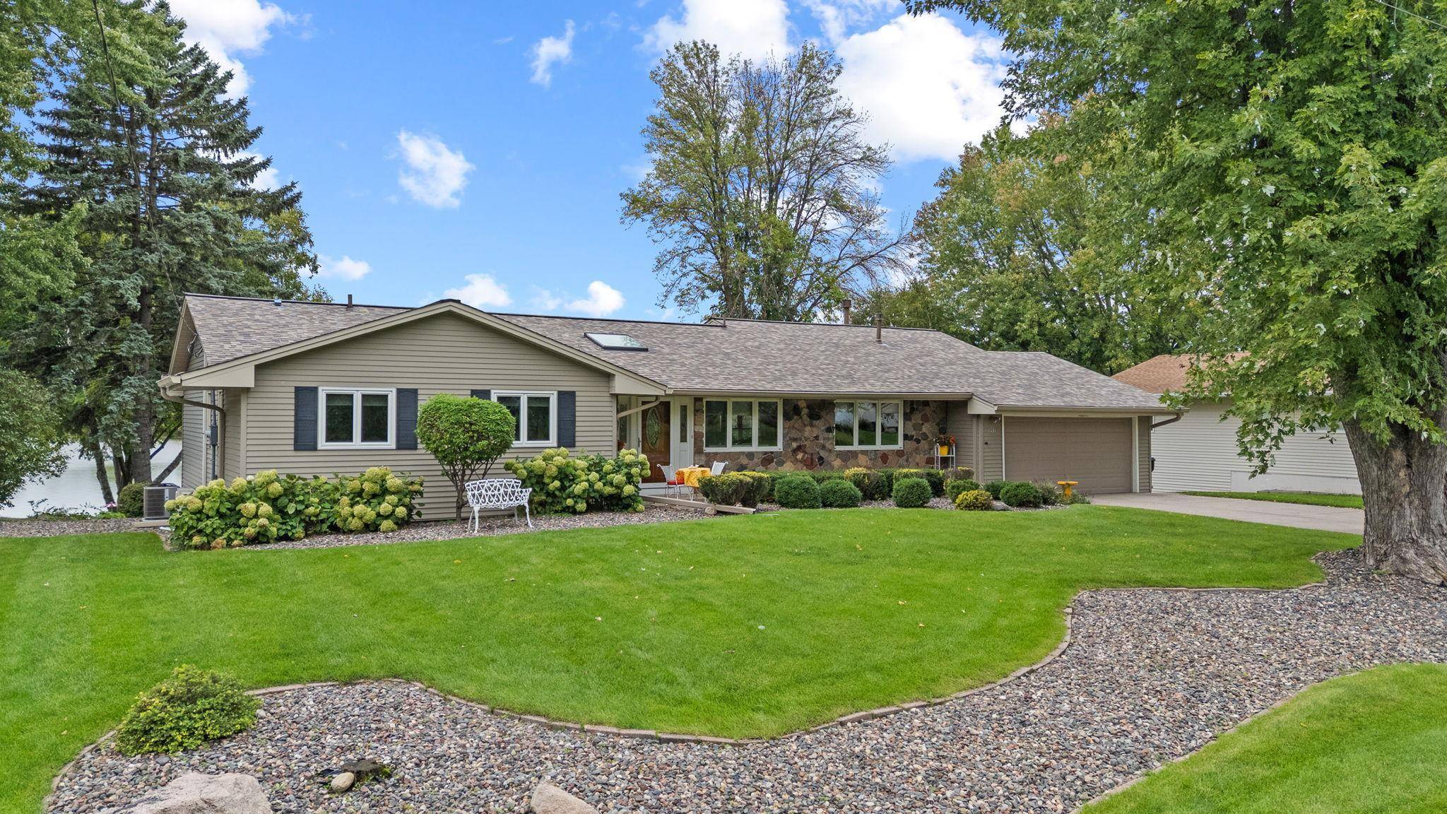 13931 Lawndale LN N, Dayton, MN 55327