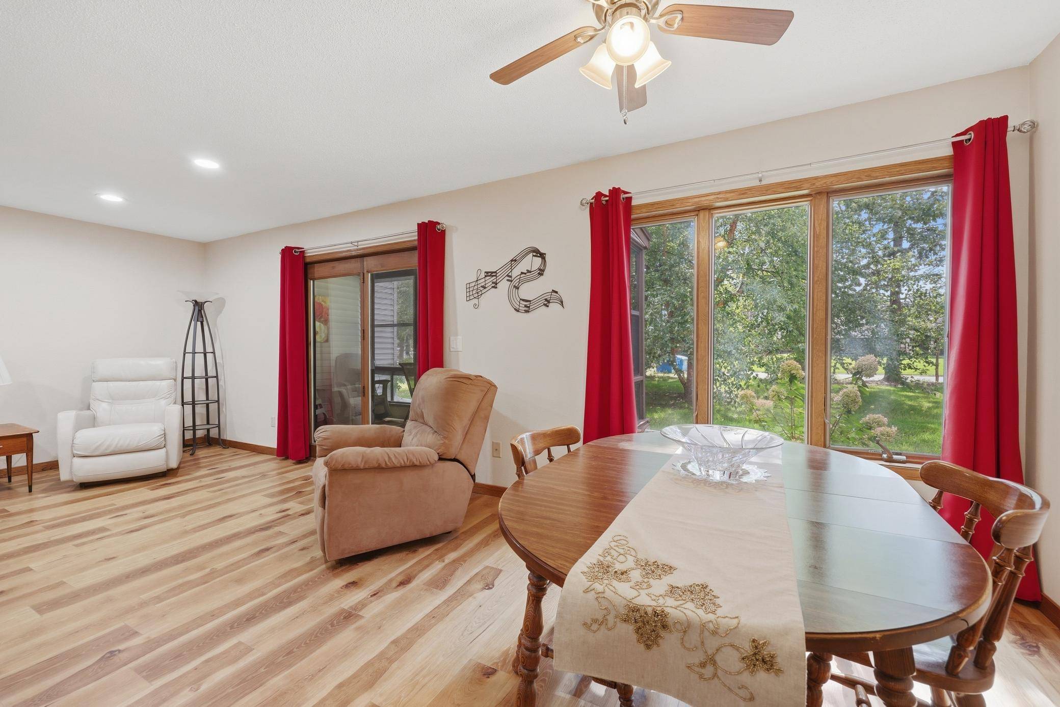 2032 Stockinger DR, Saint Cloud, MN 56303