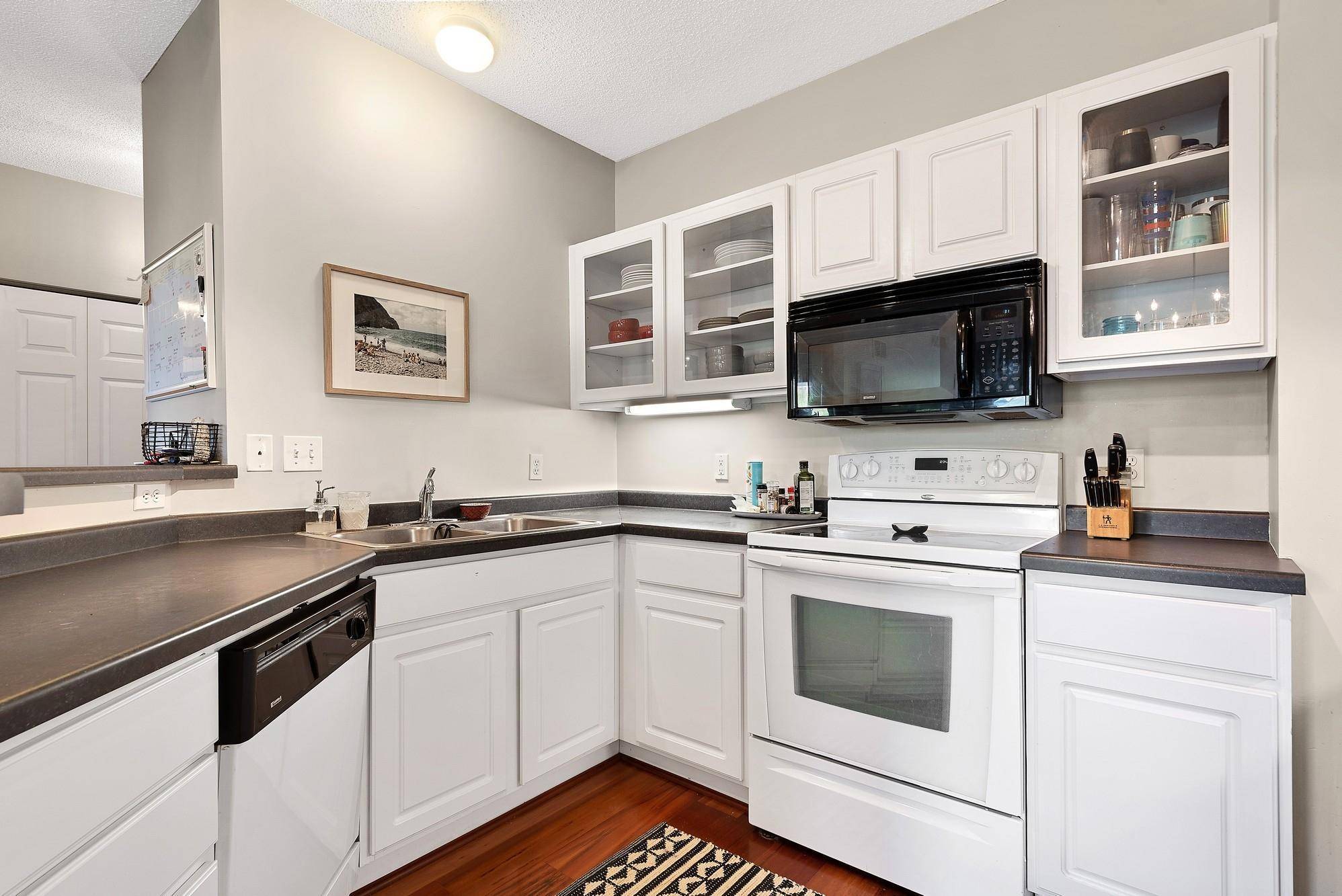 660 N 2nd ST #305, Minneapolis, MN 55401