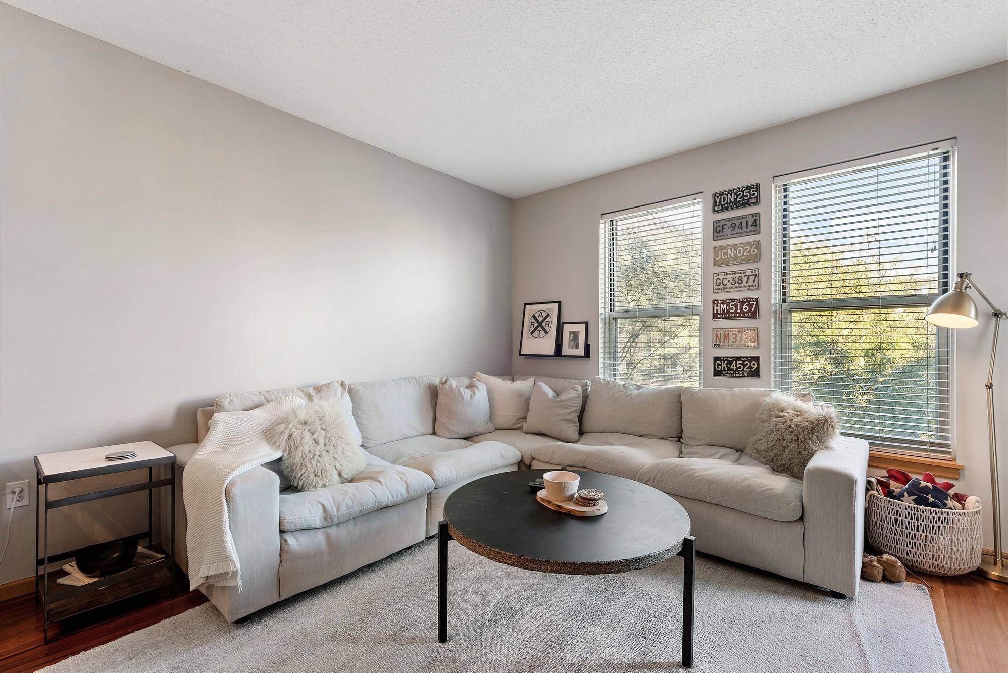 660 N 2nd ST #305, Minneapolis, MN 55401