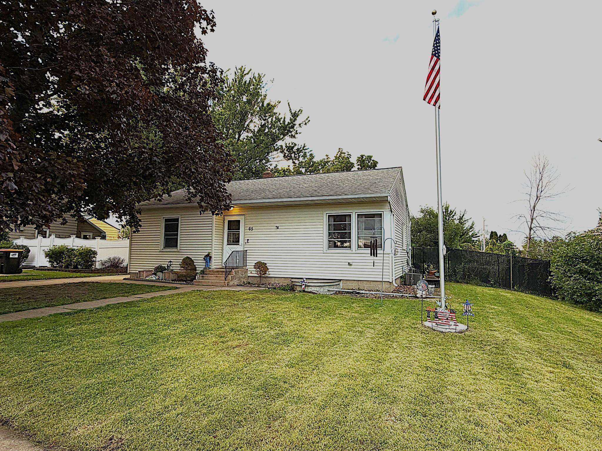 65 1st ST SE, Elgin, MN 55932