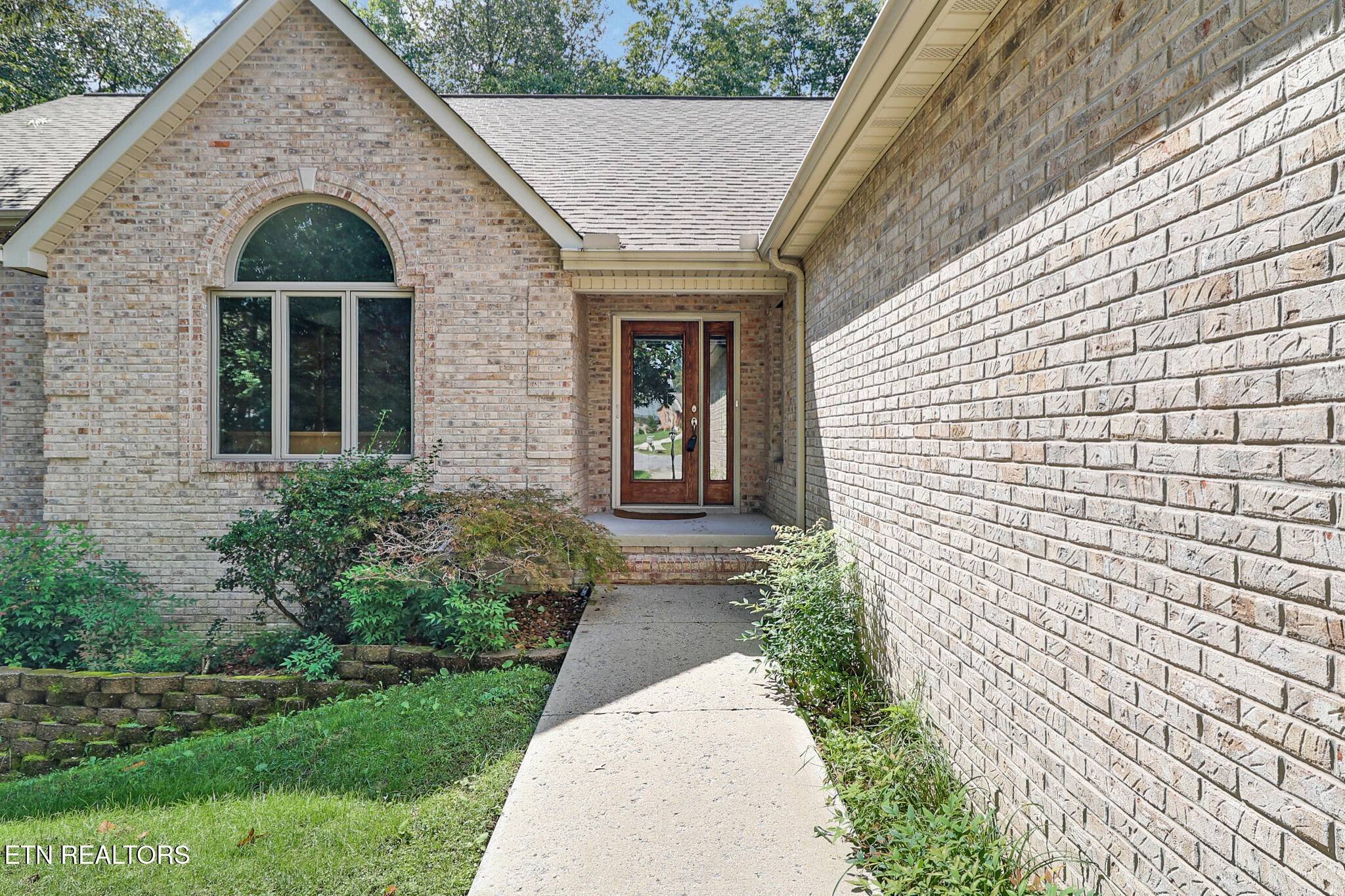 17 Kenwood Court, Crossville, TN 38558