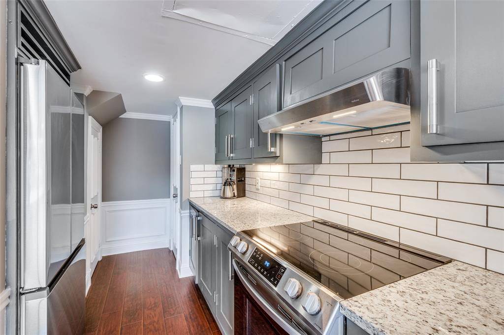 6610 Eastridge Drive #114, Dallas, TX 75231