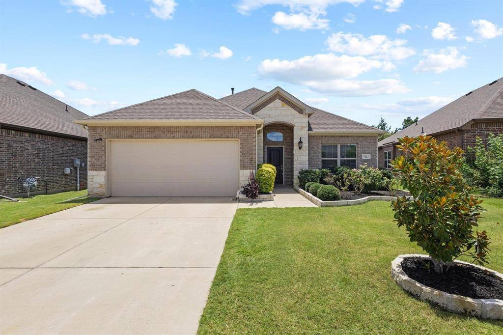 7822 Cottonwood Drive, Greenville, TX 75402
