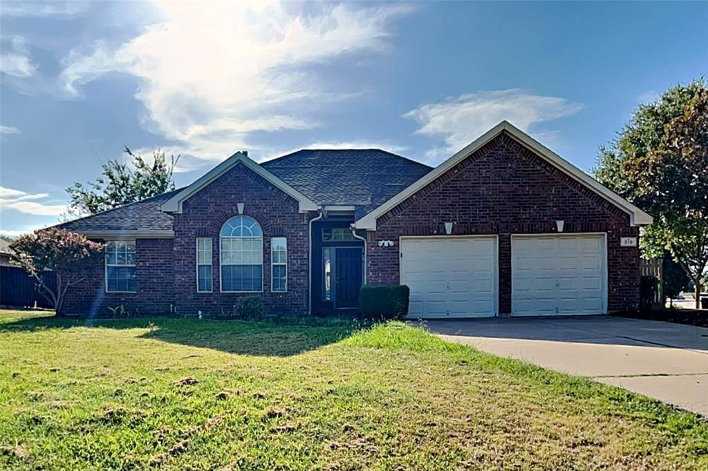 310 Village Trail Court, Trophy Club, TX 76260