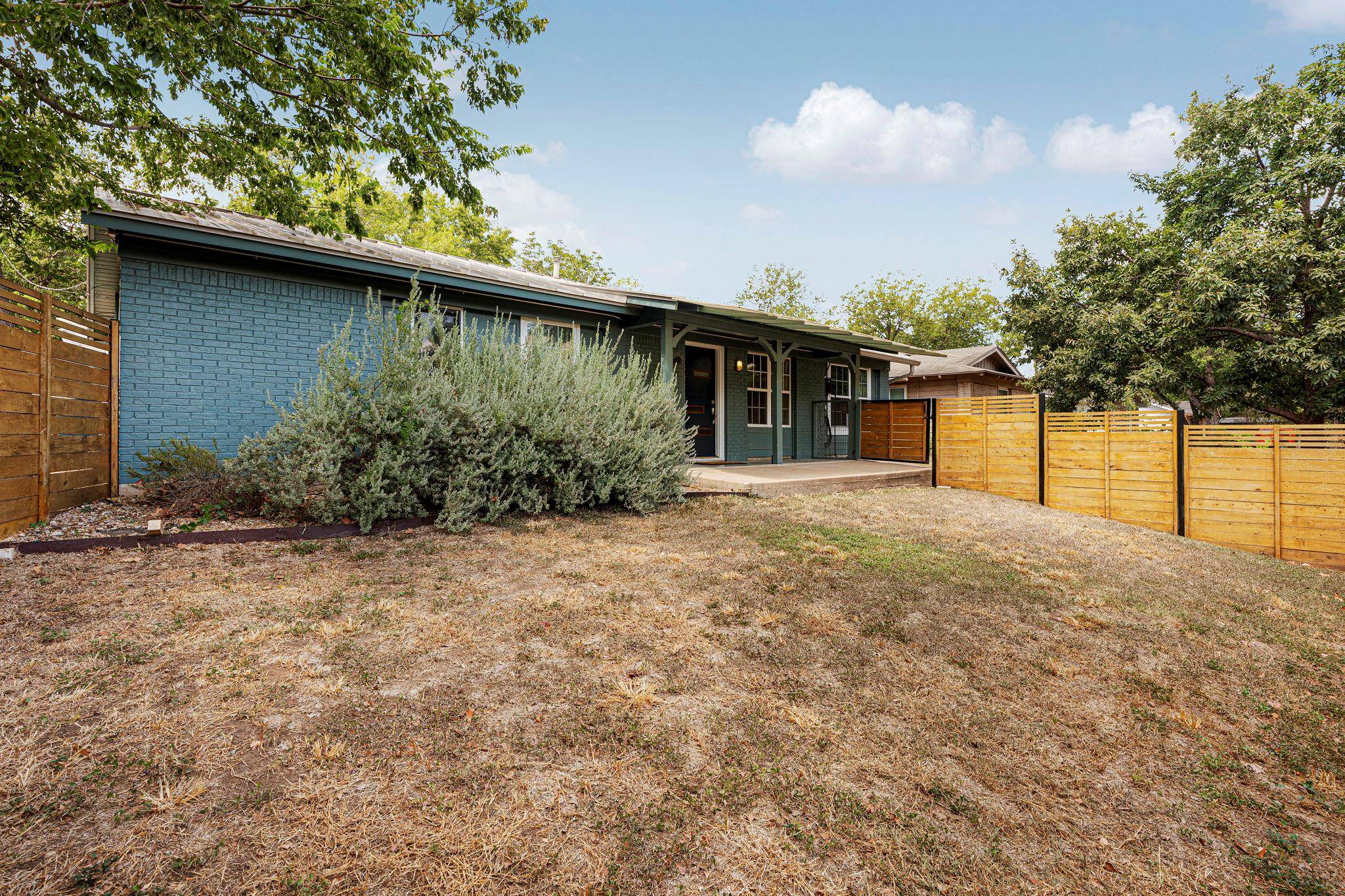 2608 SHERWOOD LN, Austin, TX 78704