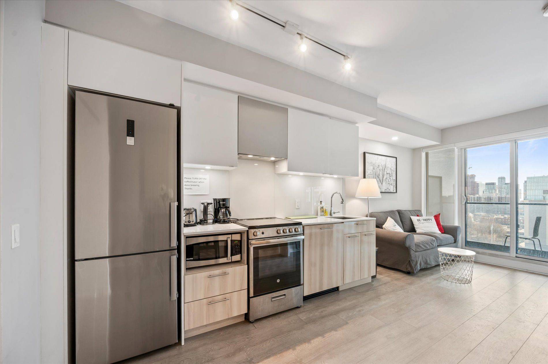 251 Jarvis ST #1120, Toronto C08, ON M5B 0C3