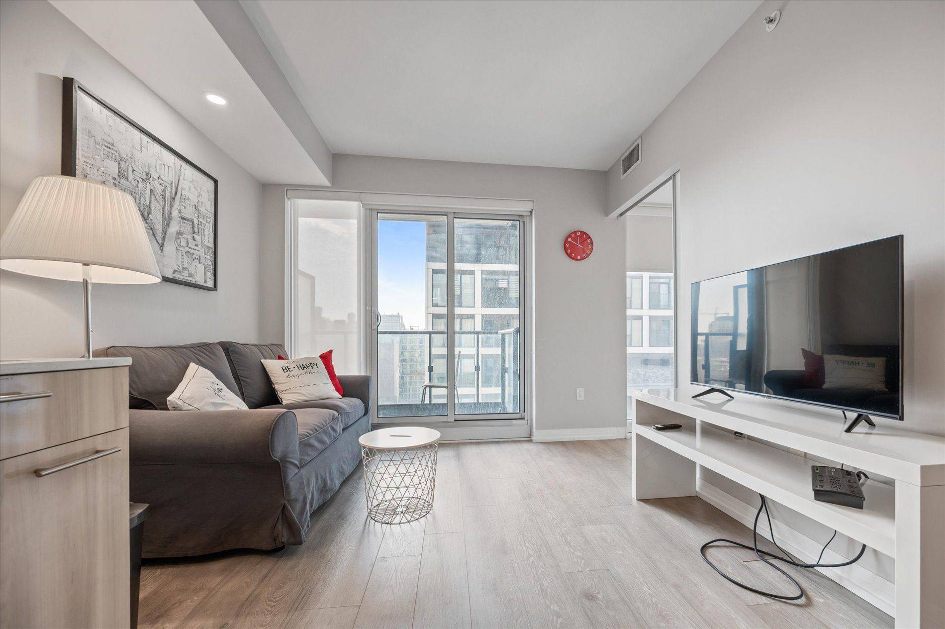 251 Jarvis ST #1120, Toronto C08, ON M5B 0C3