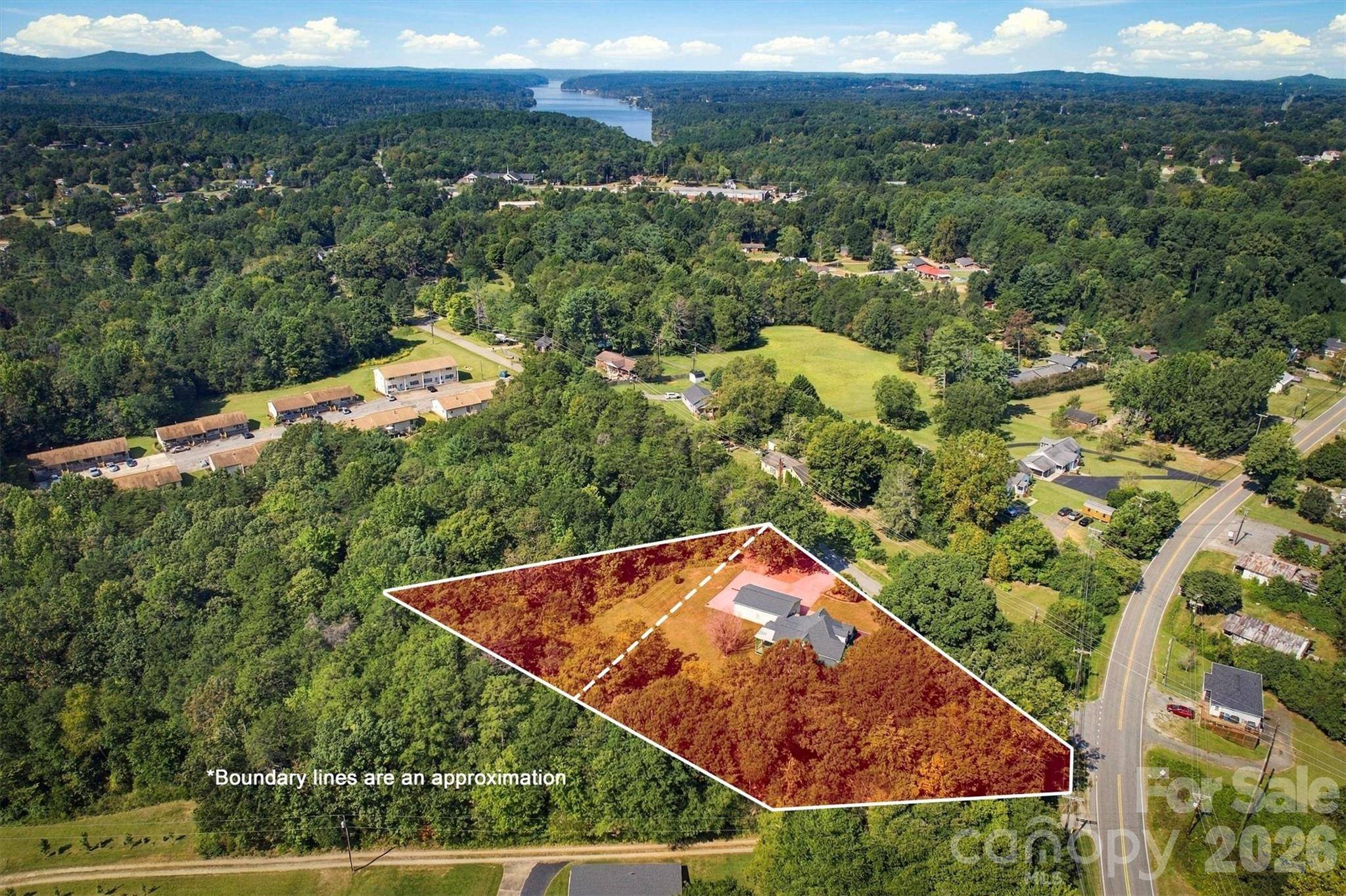 2993 Countryside DR, Granite Falls, NC 28630