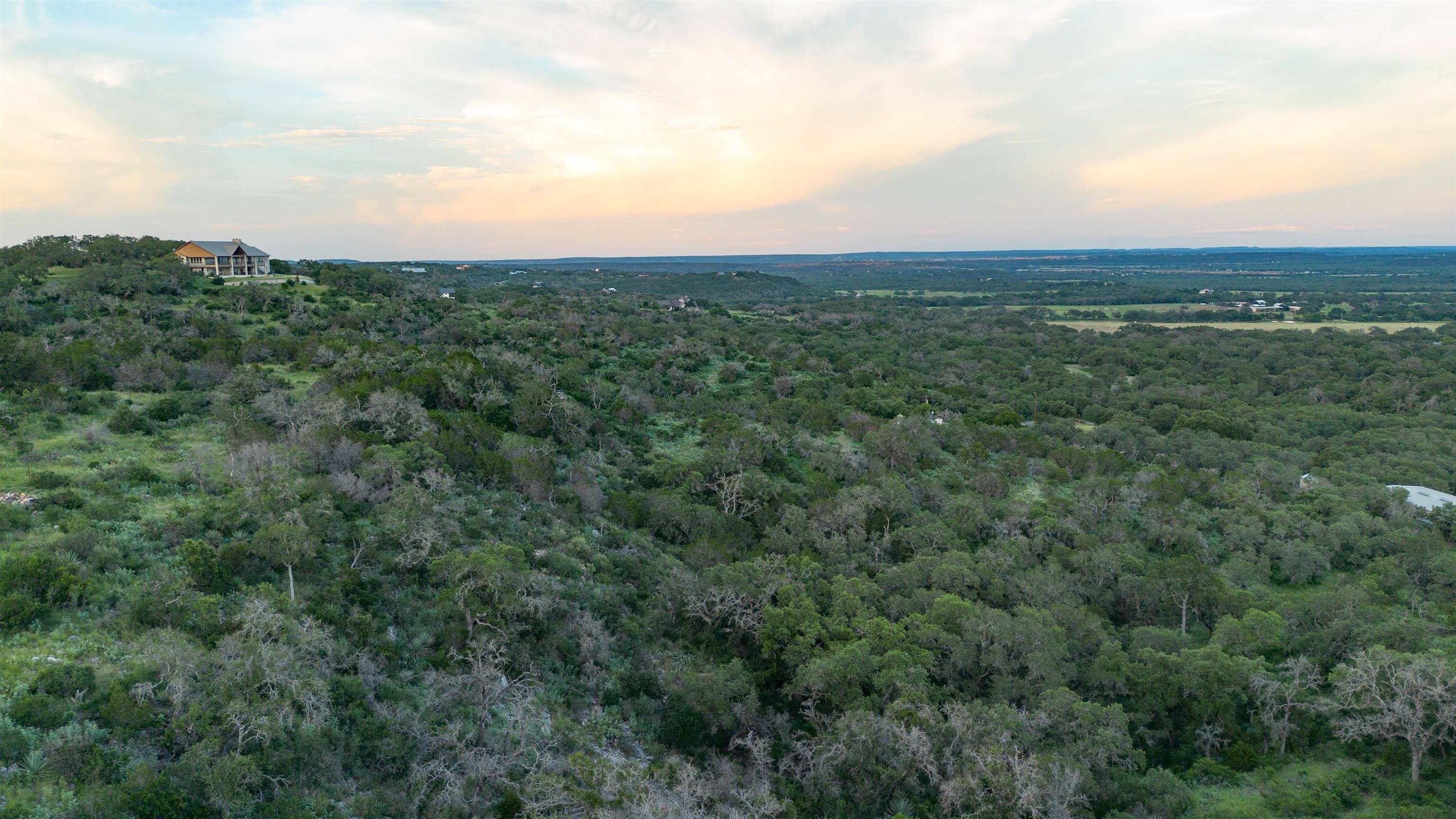 2104 CR 120A - Tract l, Marble Falls, TX 78654-0000