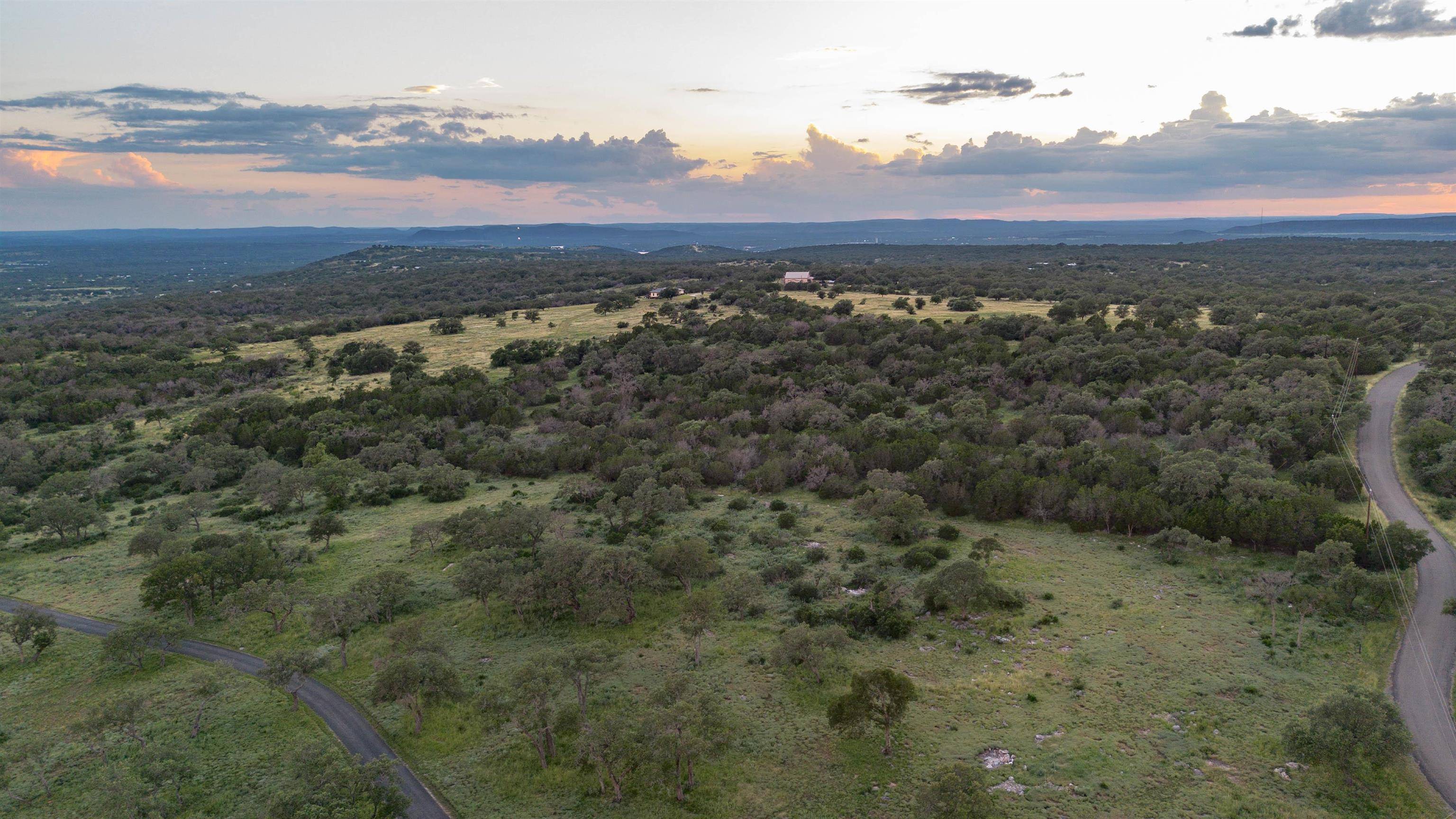 2104 CR 120A - Tract l, Marble Falls, TX 78654-0000