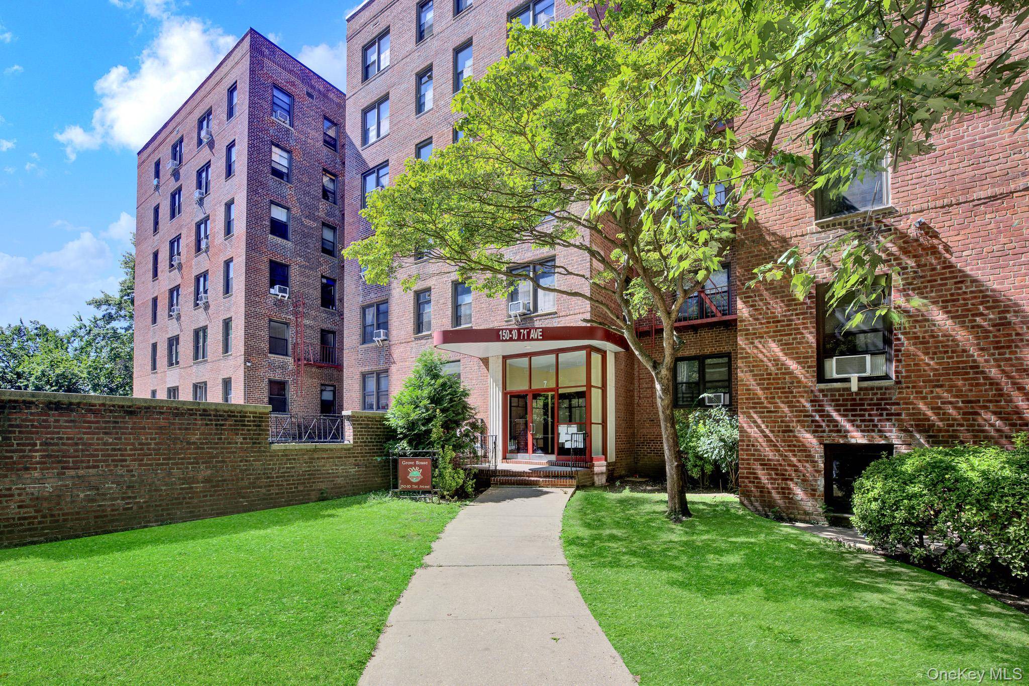 150-10 71st AVE #6H, Flushing, NY 11367